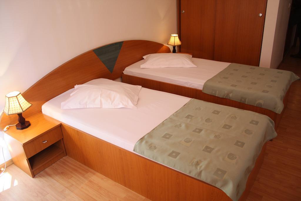 Hotel Sir Lujerului - 231