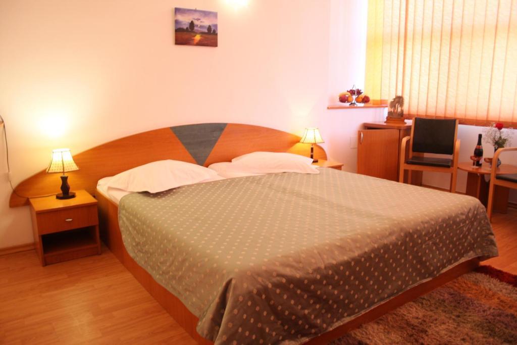 Hotel Sir Lujerului - 808