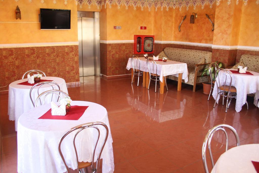 Hotel Sir Lujerului - 355