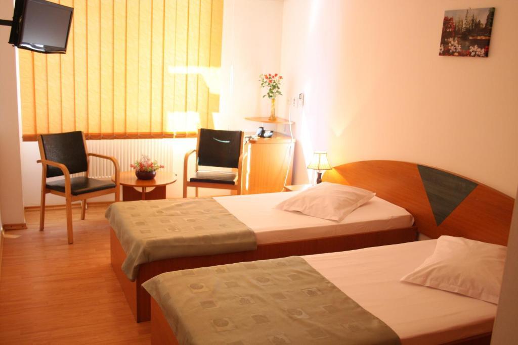 Hotel Sir Lujerului - 315