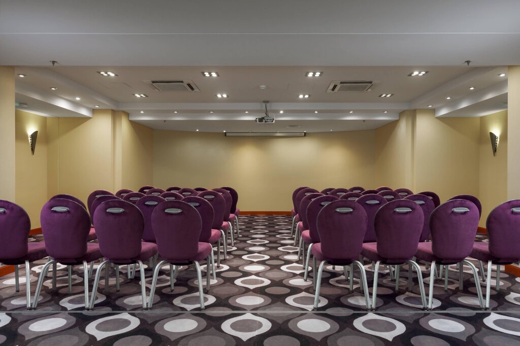 Sheraton Bucharest Hotel - 467