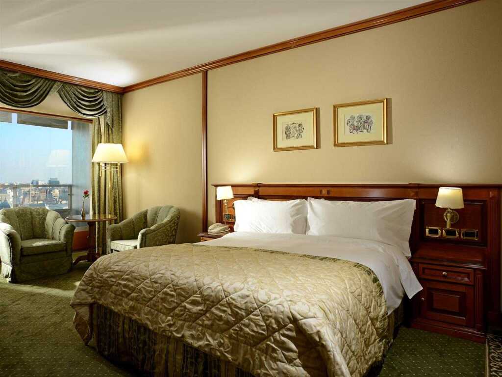Grand Hotel Bucharest - 649
