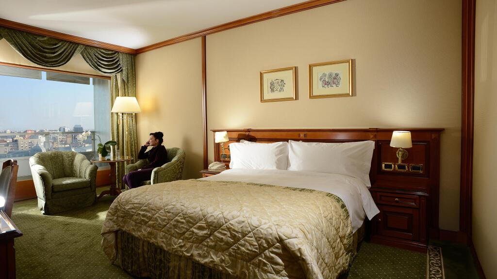 Grand Hotel Bucharest - 87