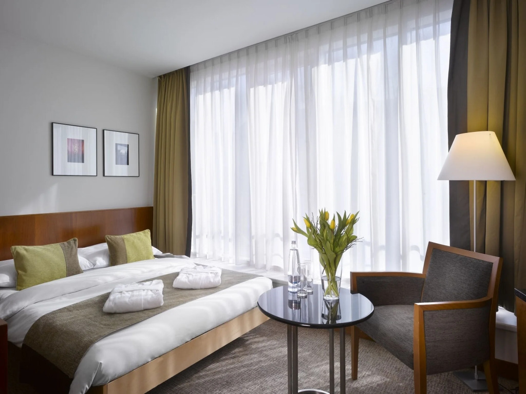 Peakture Hotel Bucharest - 559