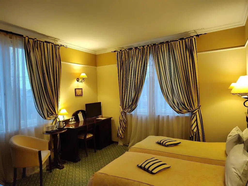 Hotel Koronna - 853