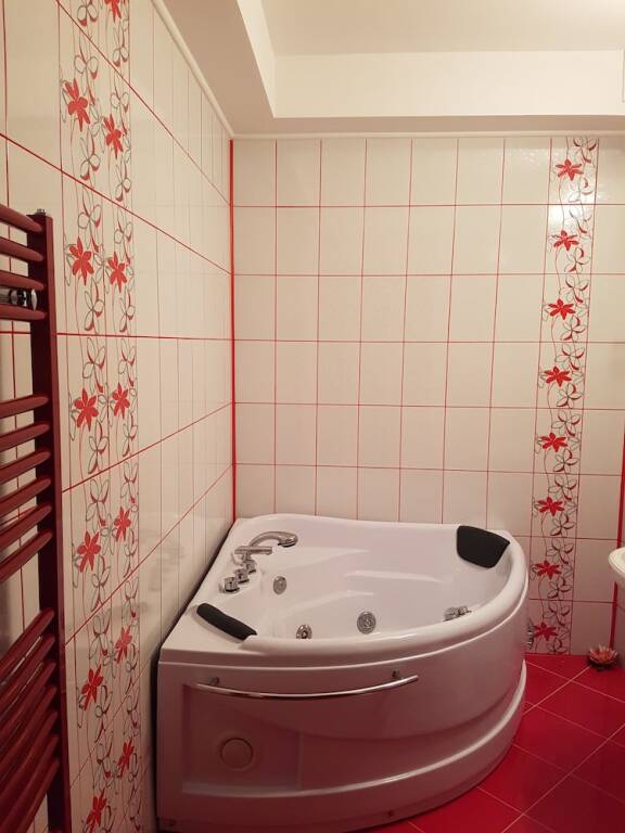 Liz Residence - 534