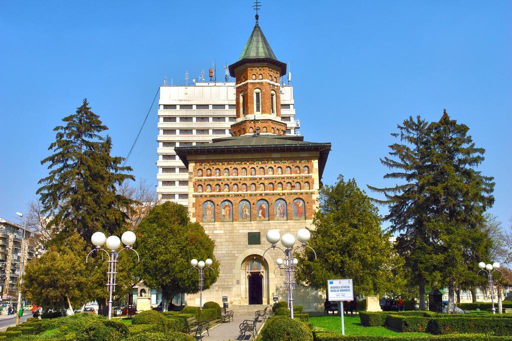 Hotel Moldova - 74