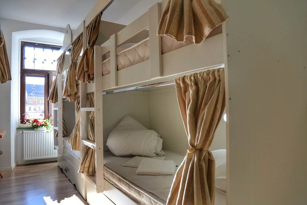 Old Downtown Hostel - 155