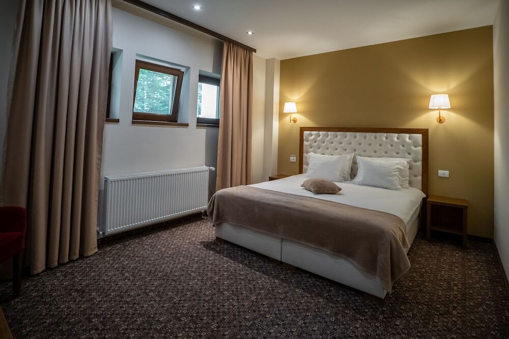 Opus Villa - 879
