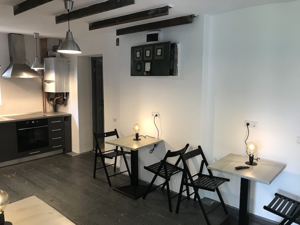 Passpartout Hostel - 474