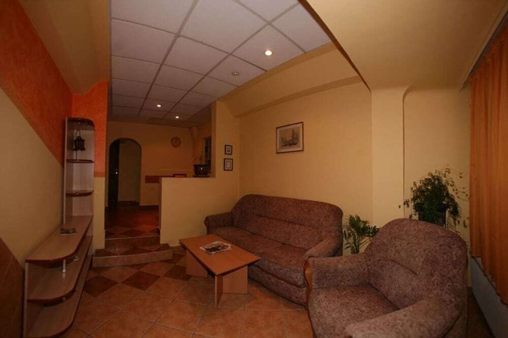 Pension Casa Mica - 388