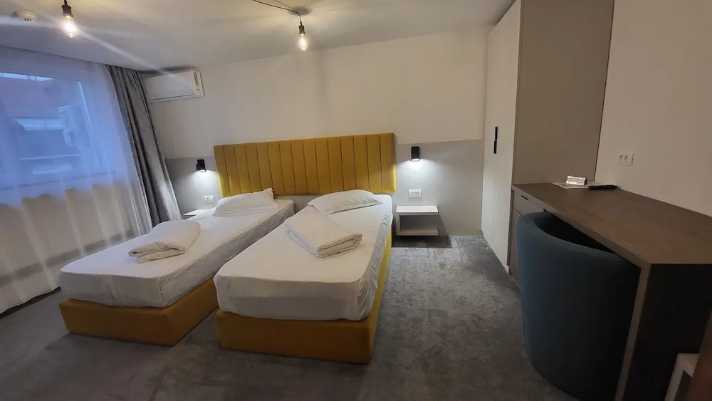XO Residence - 588