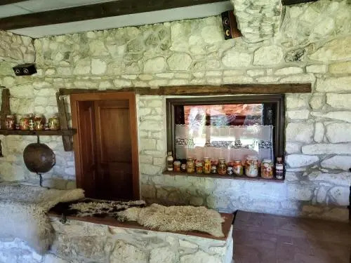 Pensiunea Casa Dacilor - 839