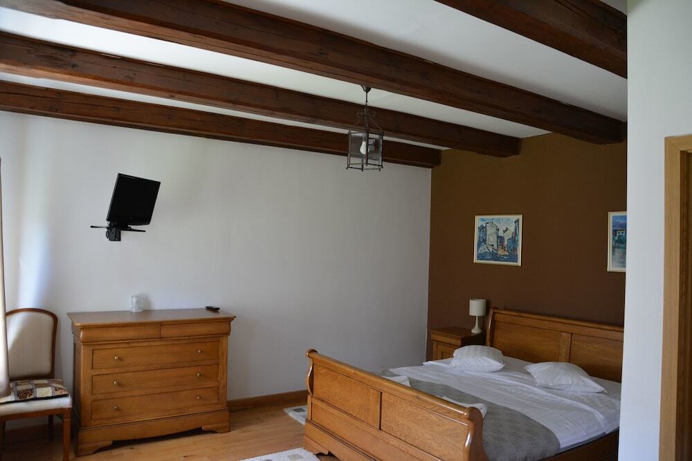 Cristian Inn - 643