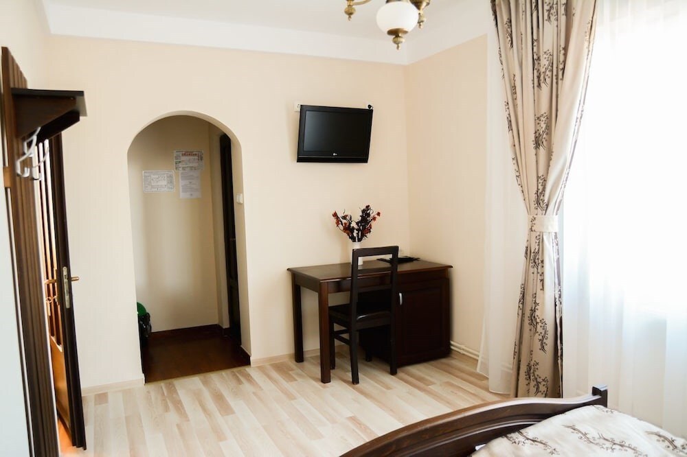 Pensiunea Sarmis Cristal - 400