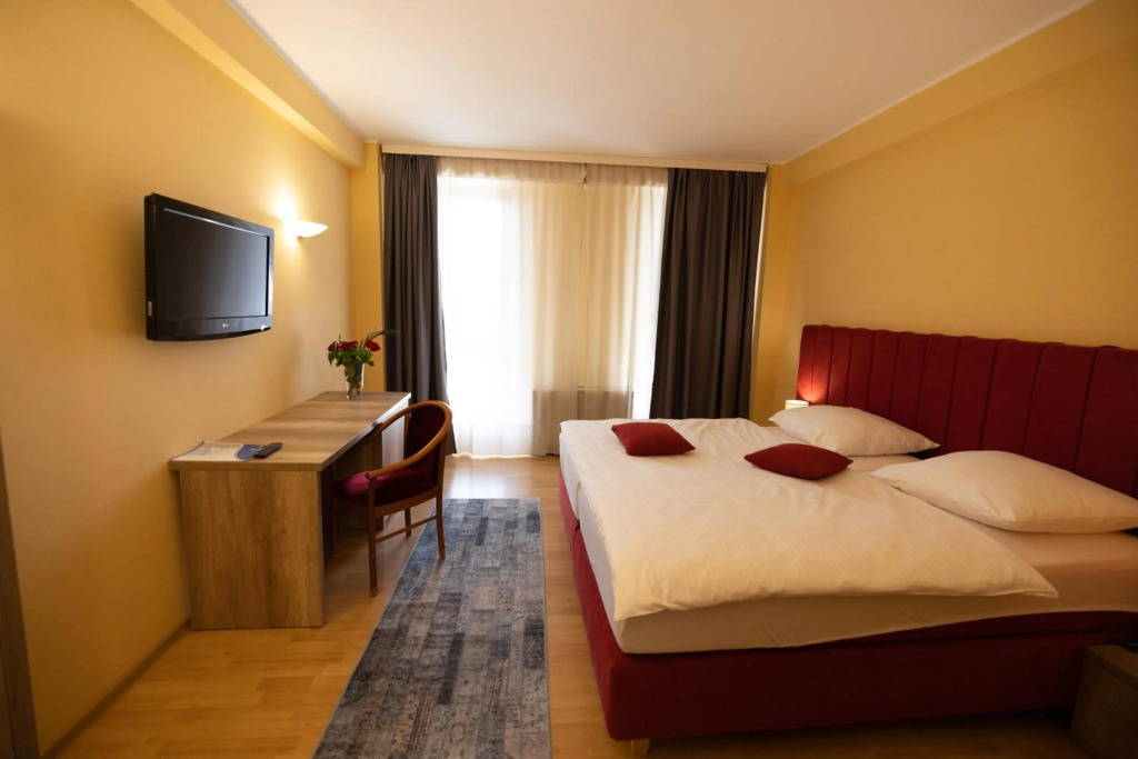 Perla Hotel - 556