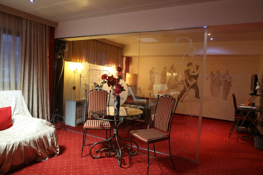 Grand Pier Hotel Old Town - 667