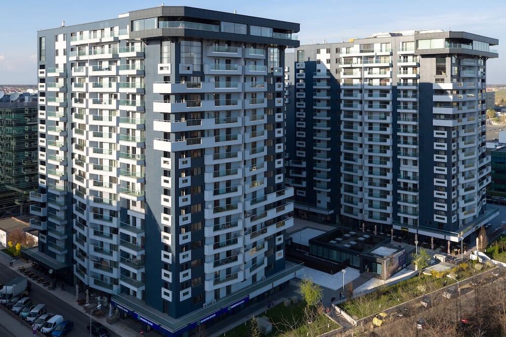 Platinum Rooms District 1 & 2 - 992
