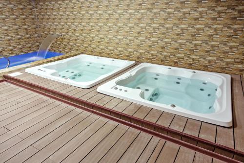 Premium Wellness Institute - 874