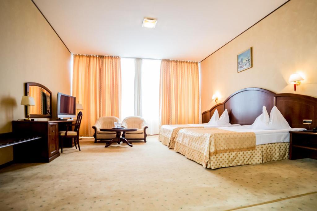 Imperial Inn - 602