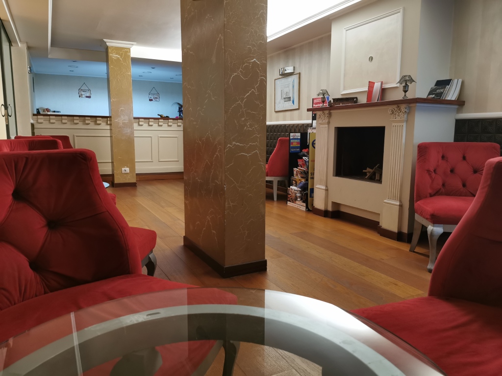 PRince Residence Apartments - 407