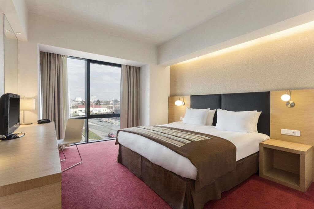 Ramada Oradea - 372