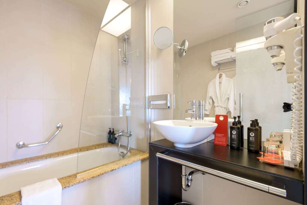Ramada Plaza by Wyndham Bucharest Convention Center - 605