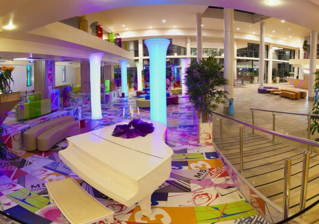 RIN Grand Residence - 525