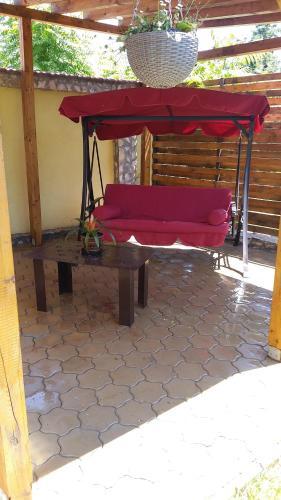 Rosiem House - 642