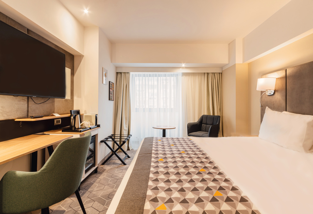 Holiday Inn Bucharest - Times - 583