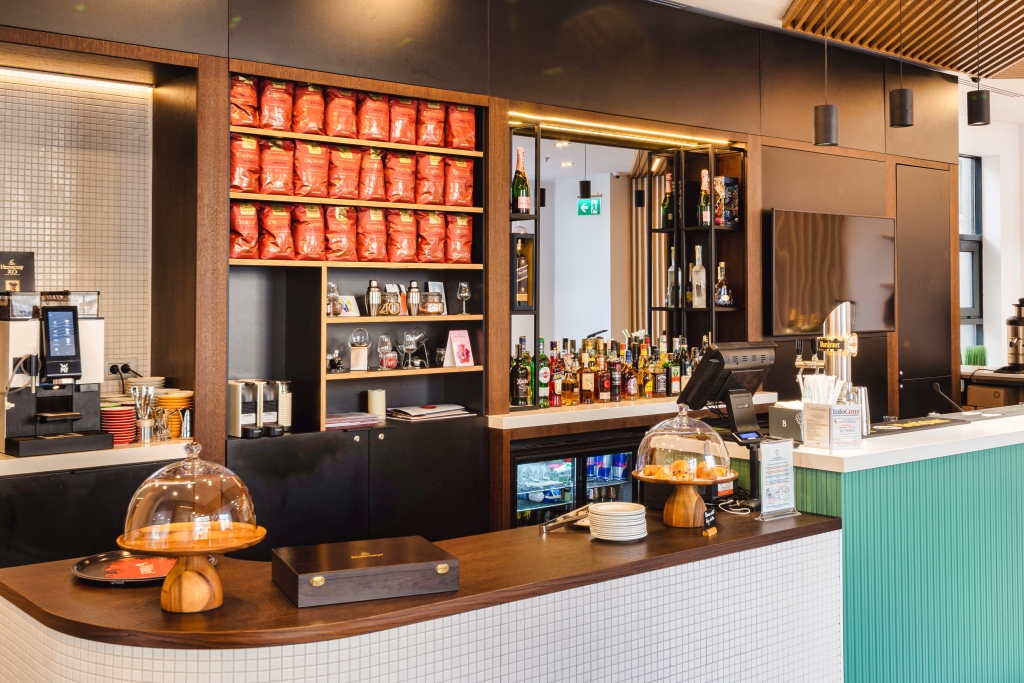 Holiday Inn Bucharest - Times - 515