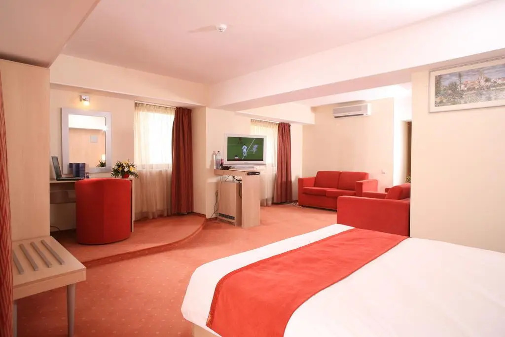 Holiday Inn Bucharest - Times - 218