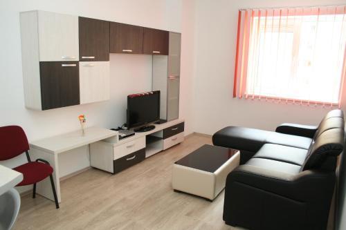 Top Rooms Aparthotel - 762
