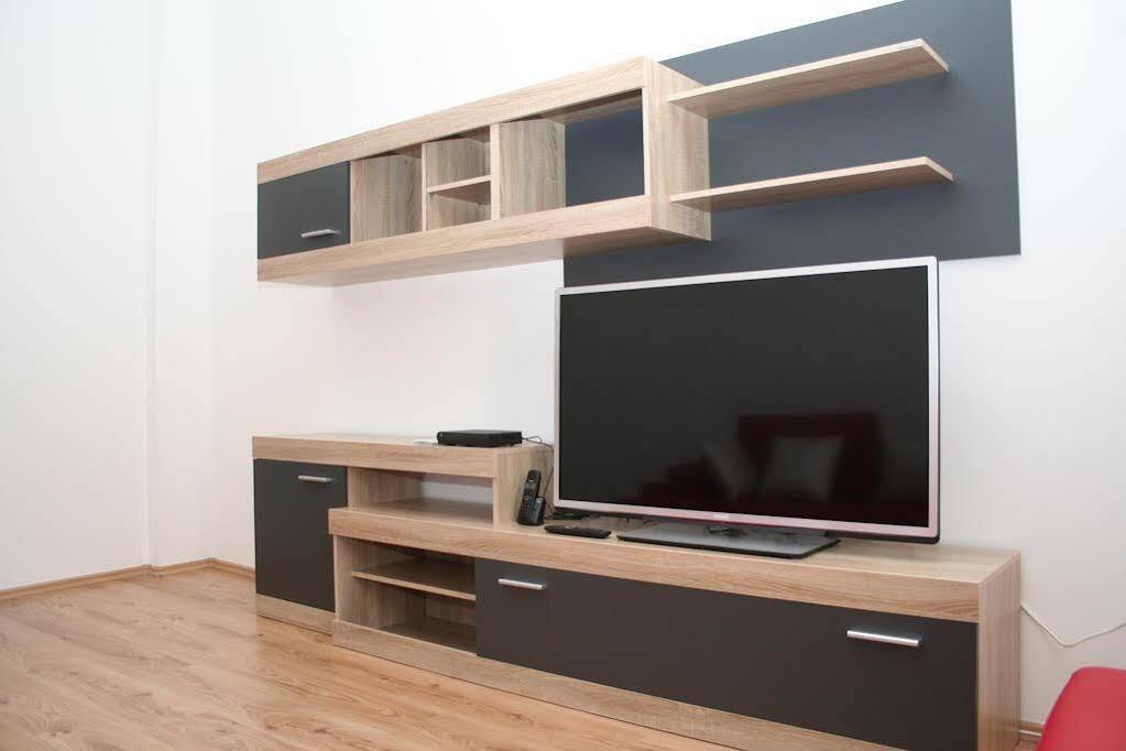 Top Rooms Aparthotel - 201