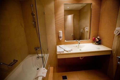 Top Rooms Aparthotel - 47
