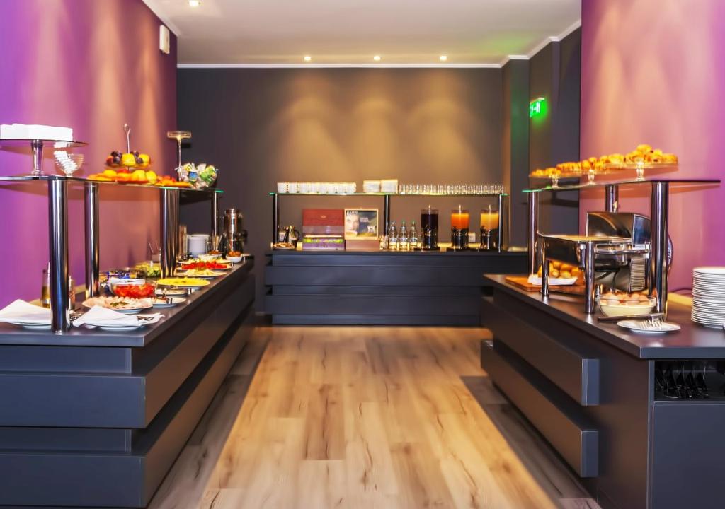 Trianon Hotel - 429