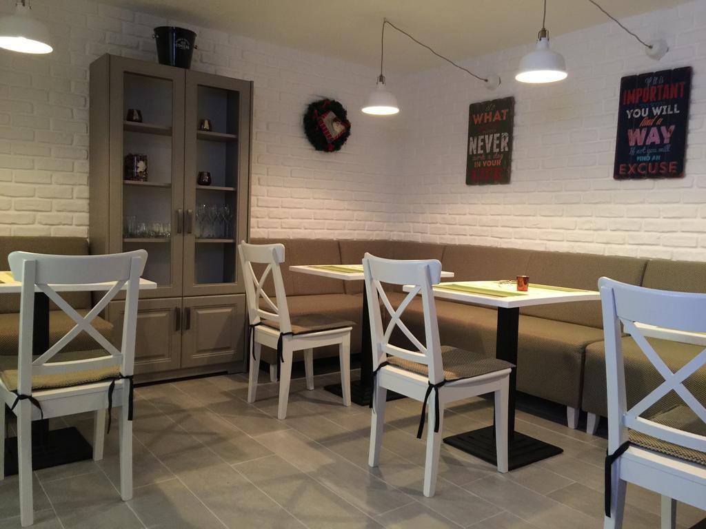 UpperHouse Brasov - 225