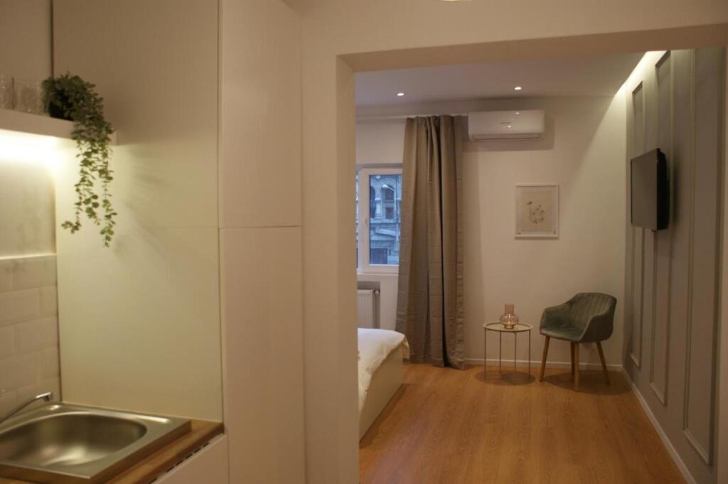 On the River Ultra Central Suites - 1000