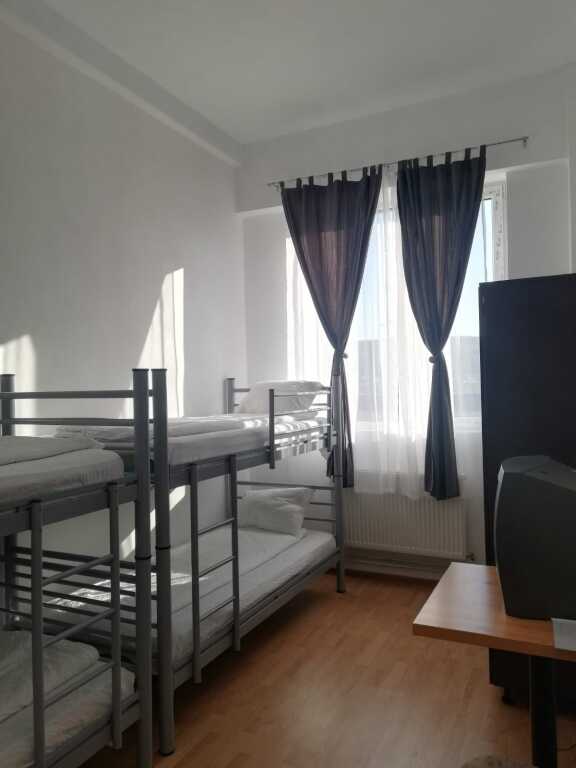 Valcea Hostel - 610