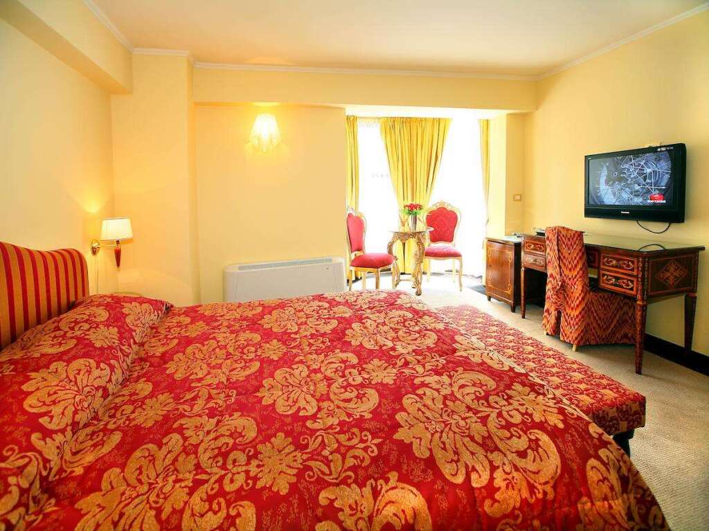 Vigo Hotel - 543